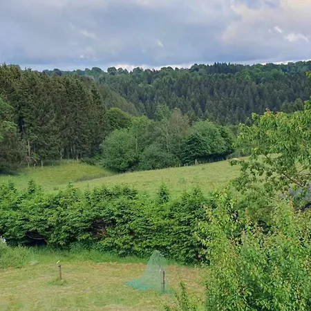 Au Coin De La Cascade شقة